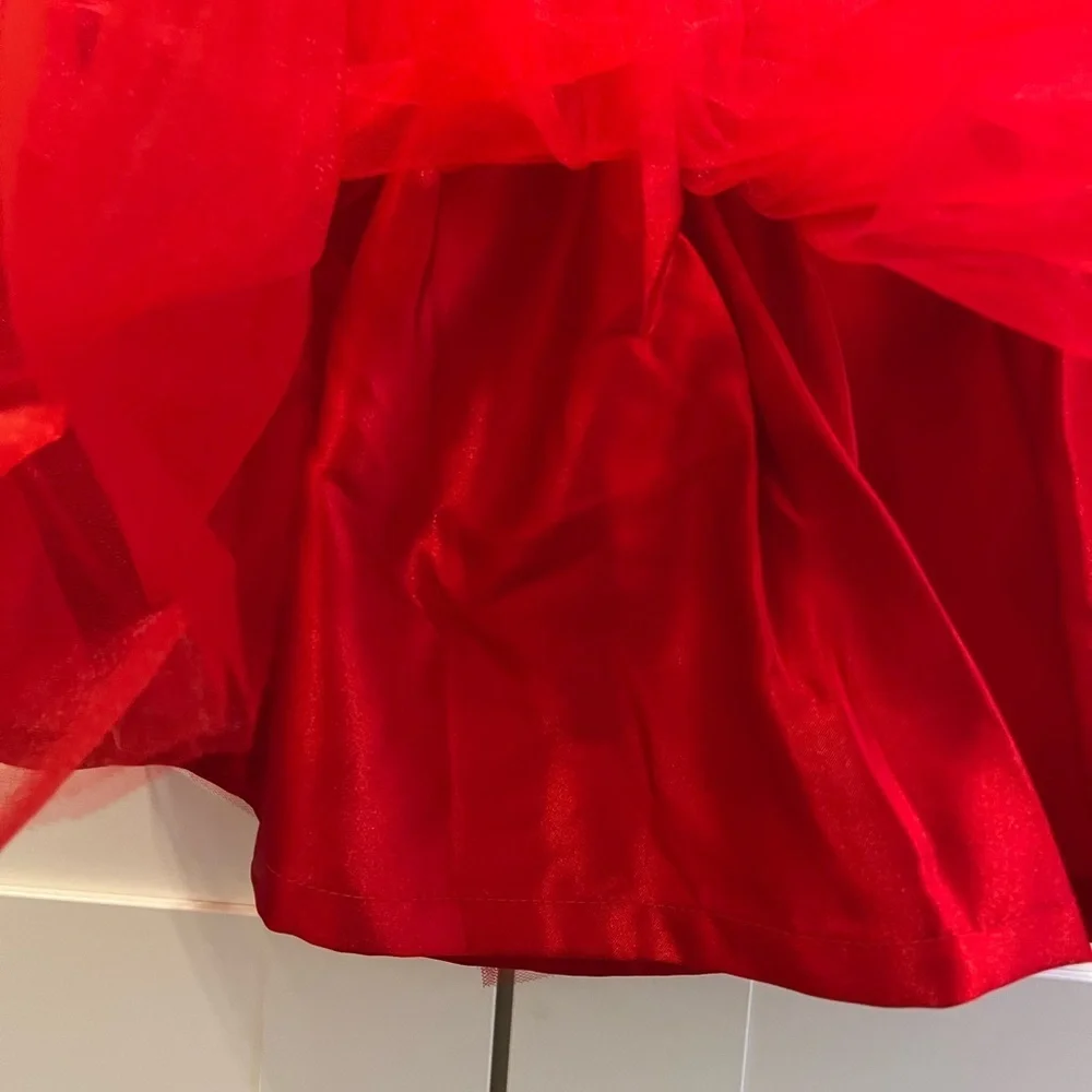 Gymboree size 6 NWT holiday skirt in tulle/satin